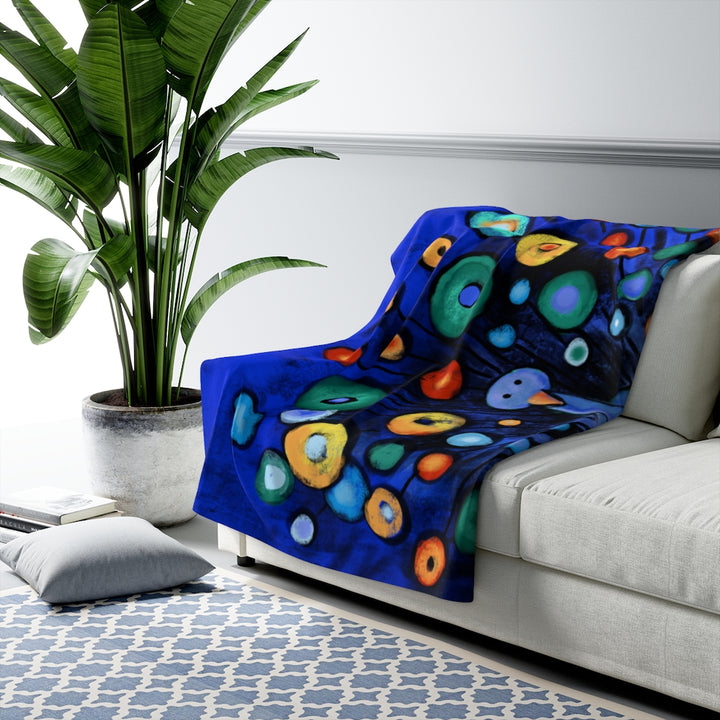 Peacock Wooing Chicken Sherpa Fleece Blanket